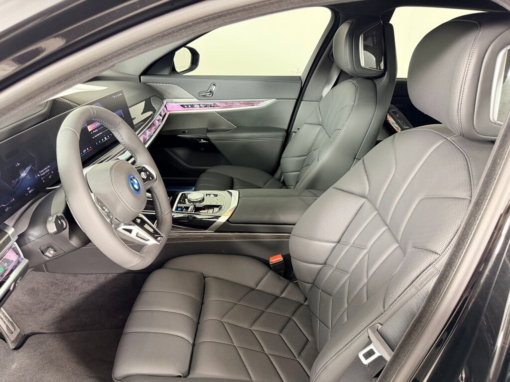Used 2026 BMW i7 xDrive60 Sedan