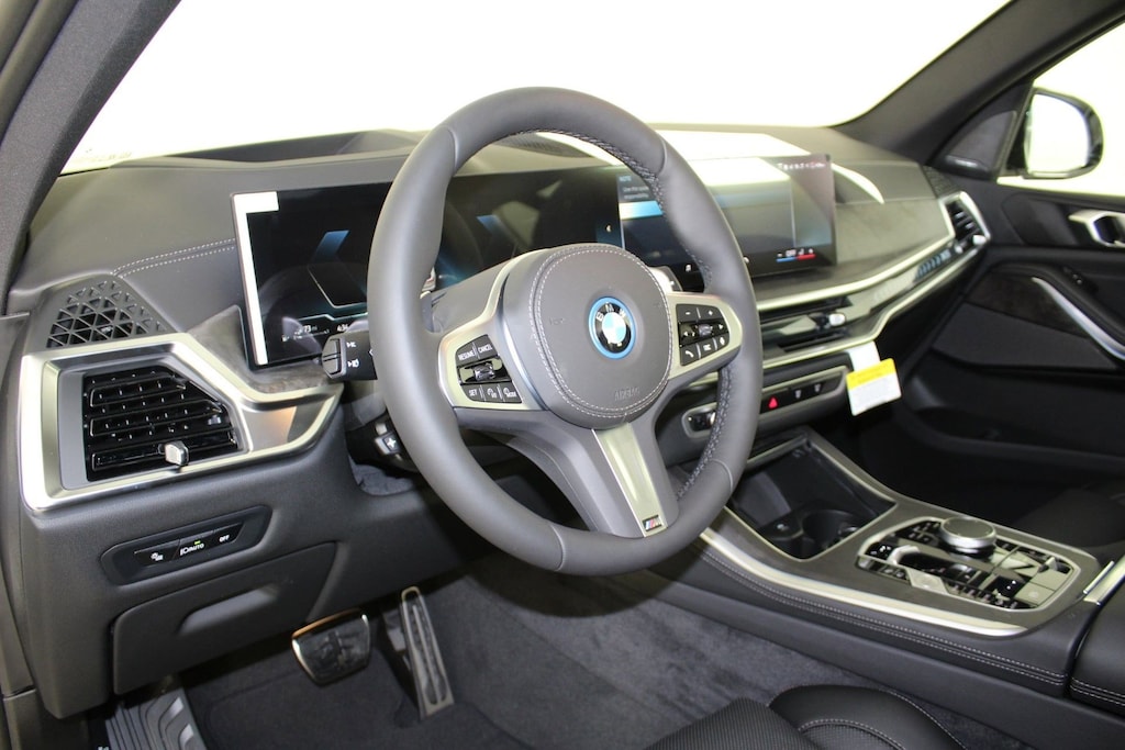 New 2026 BMW X5 PHEV xDrive50e SUV