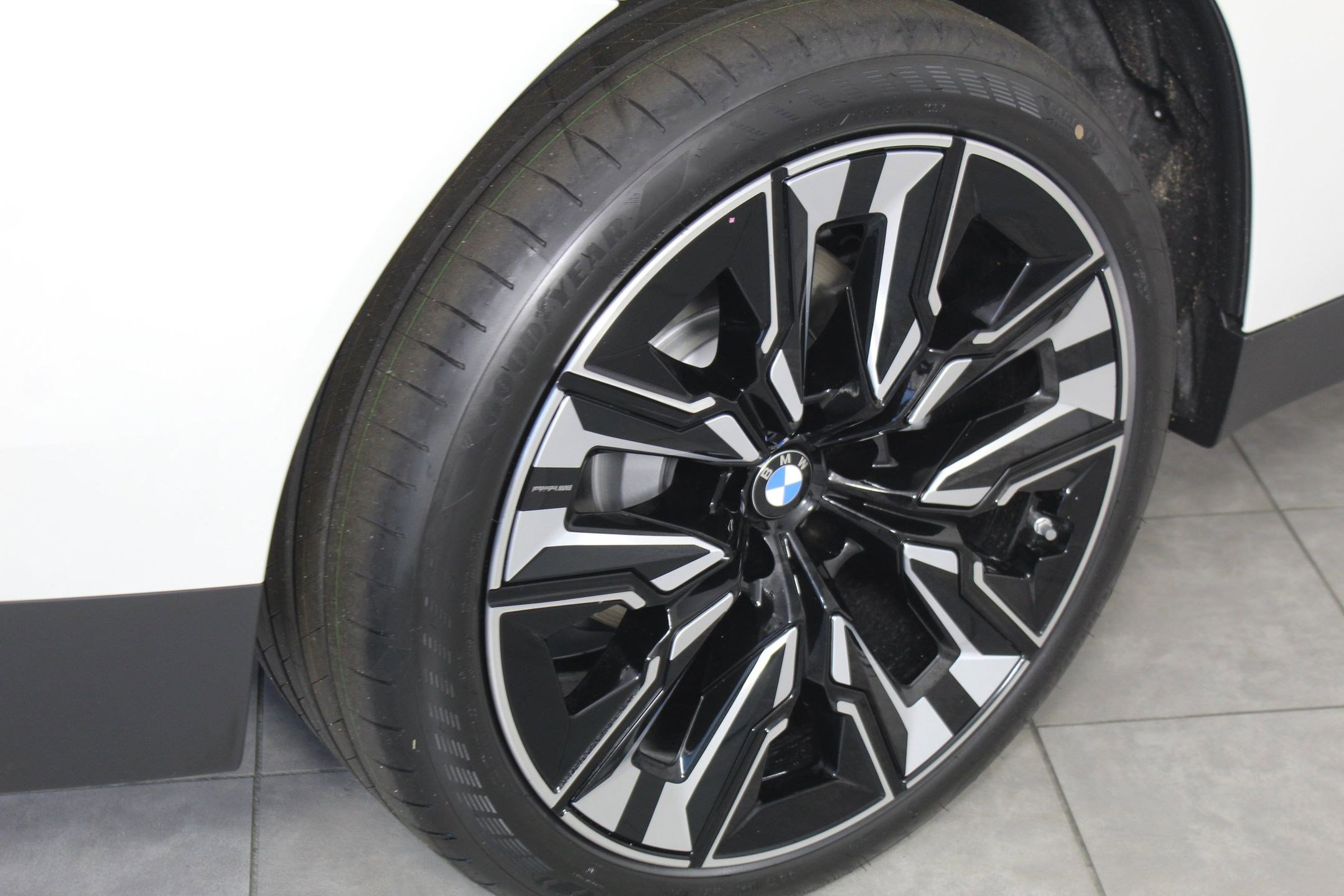 2026 BMW X3 30 - Photo 10