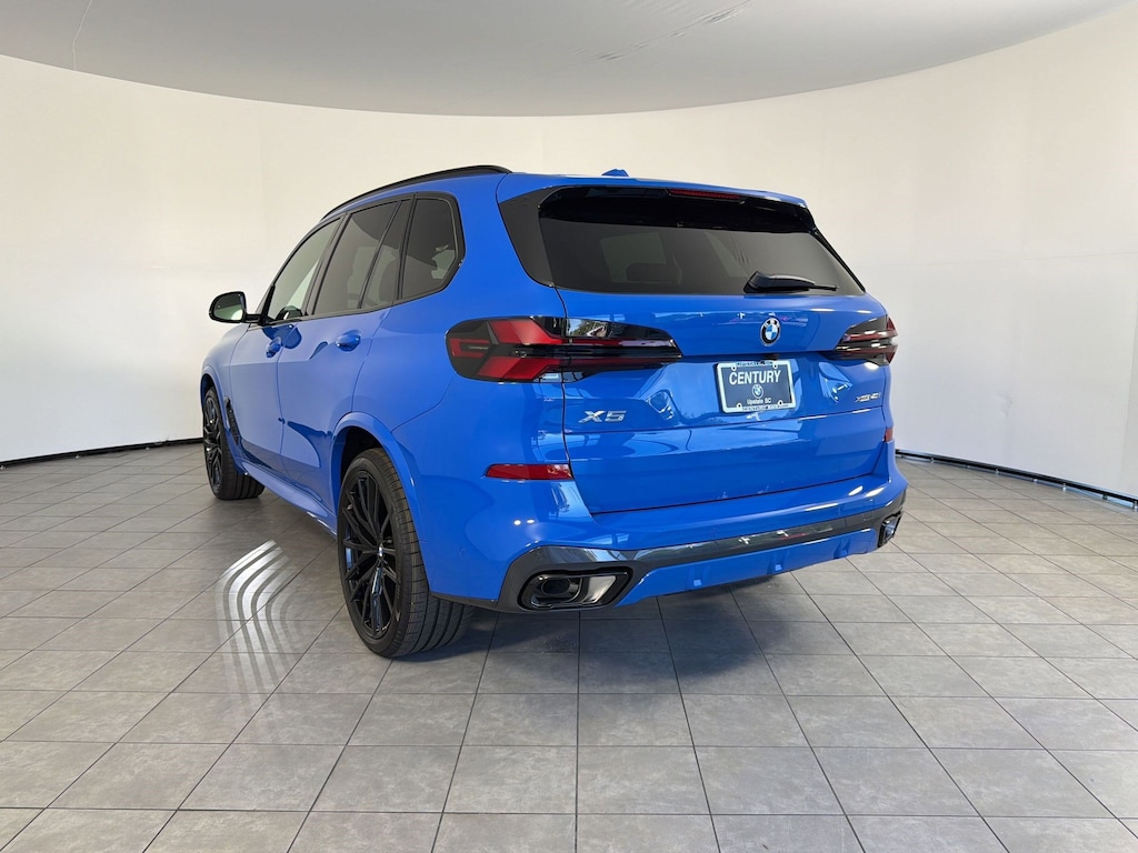 New 2026 BMW X5 xDrive40i SUV