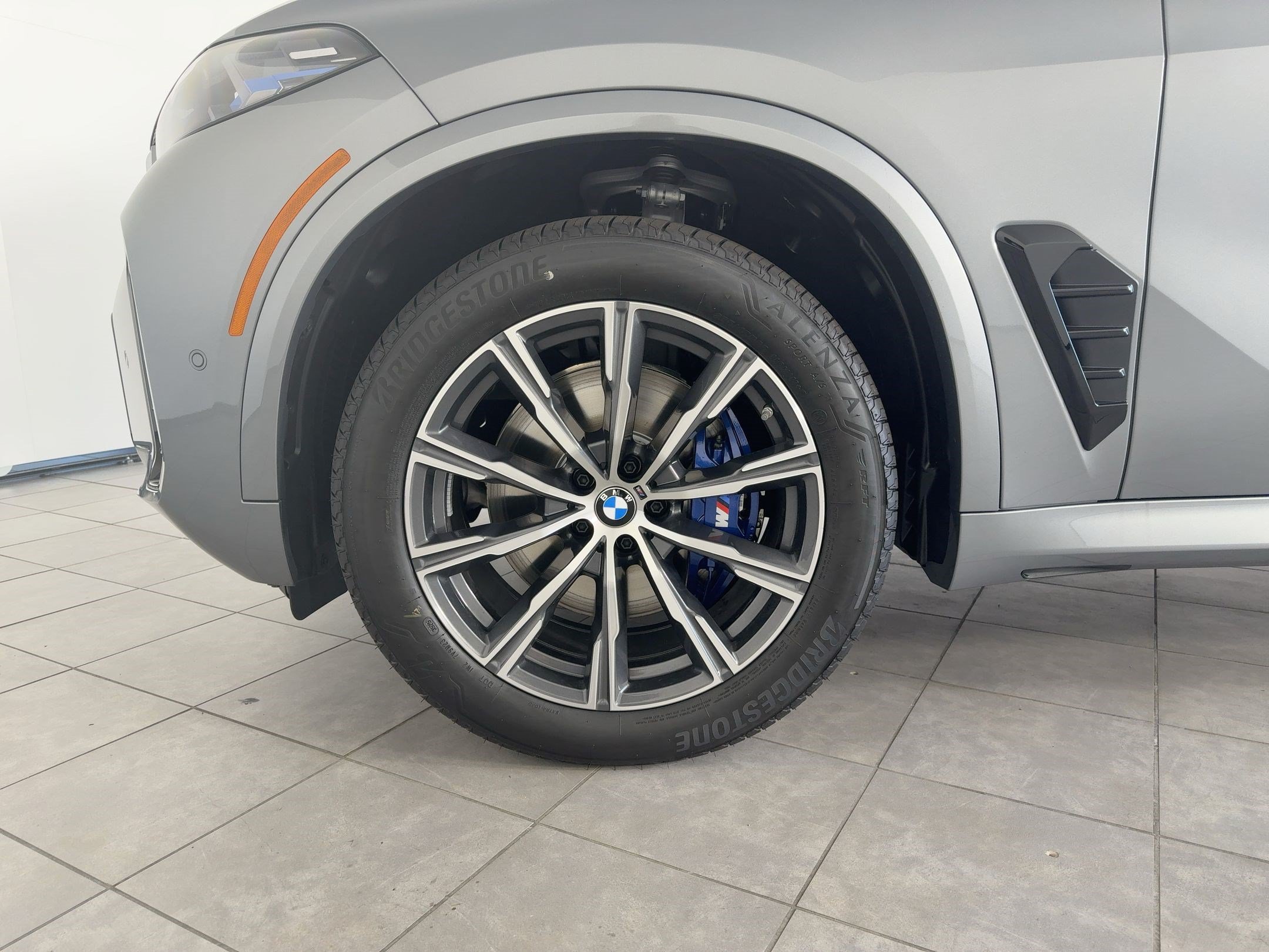 2026 BMW X5 40i - Photo 11