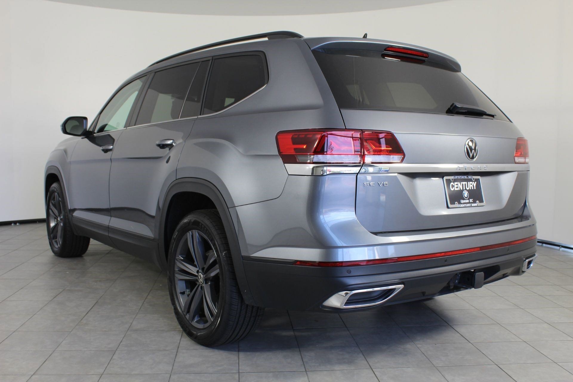 2023 Volkswagen Atlas V6 SE Technology photo 2