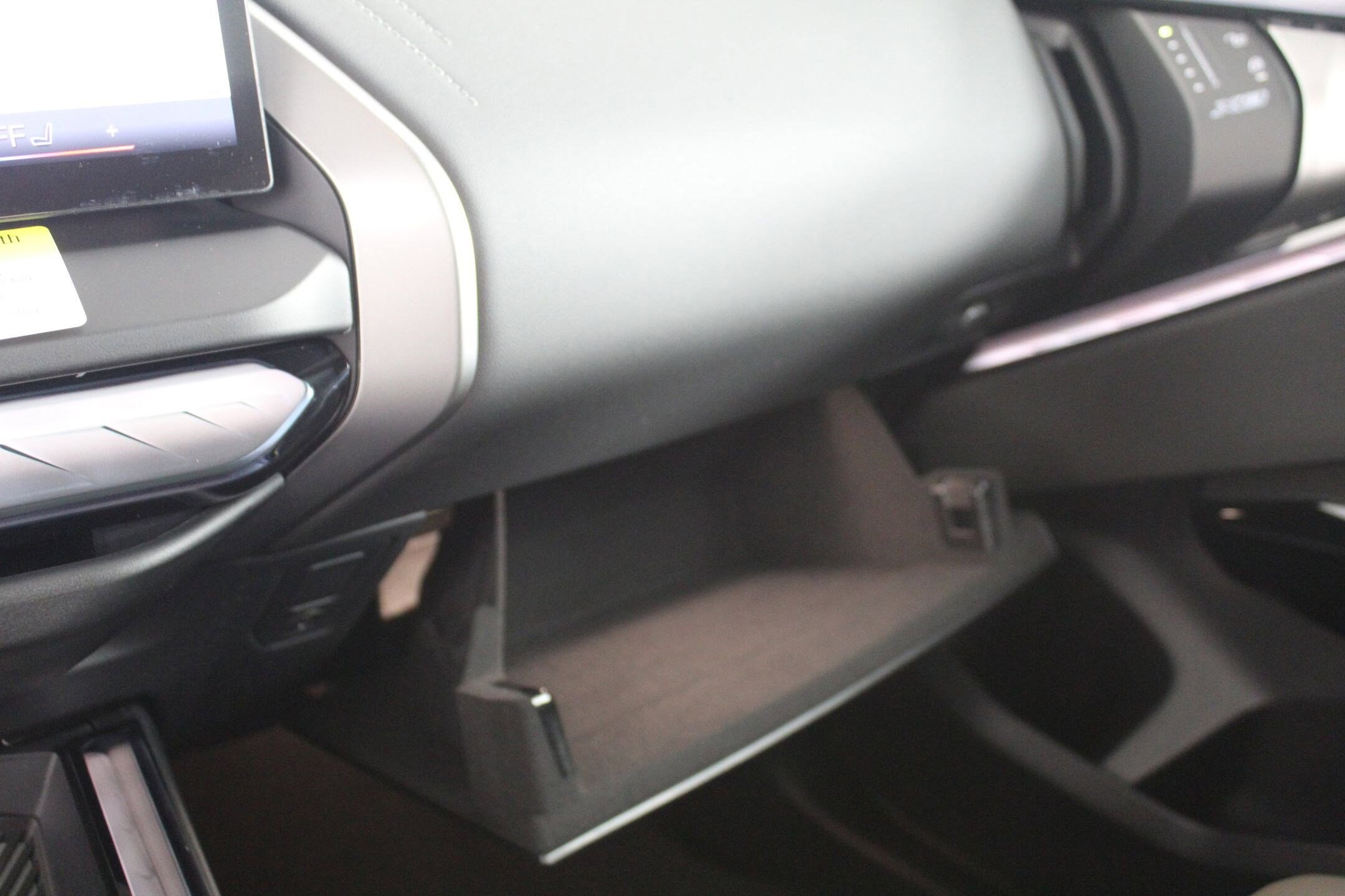 2026 BMW X3 30 - Photo 31