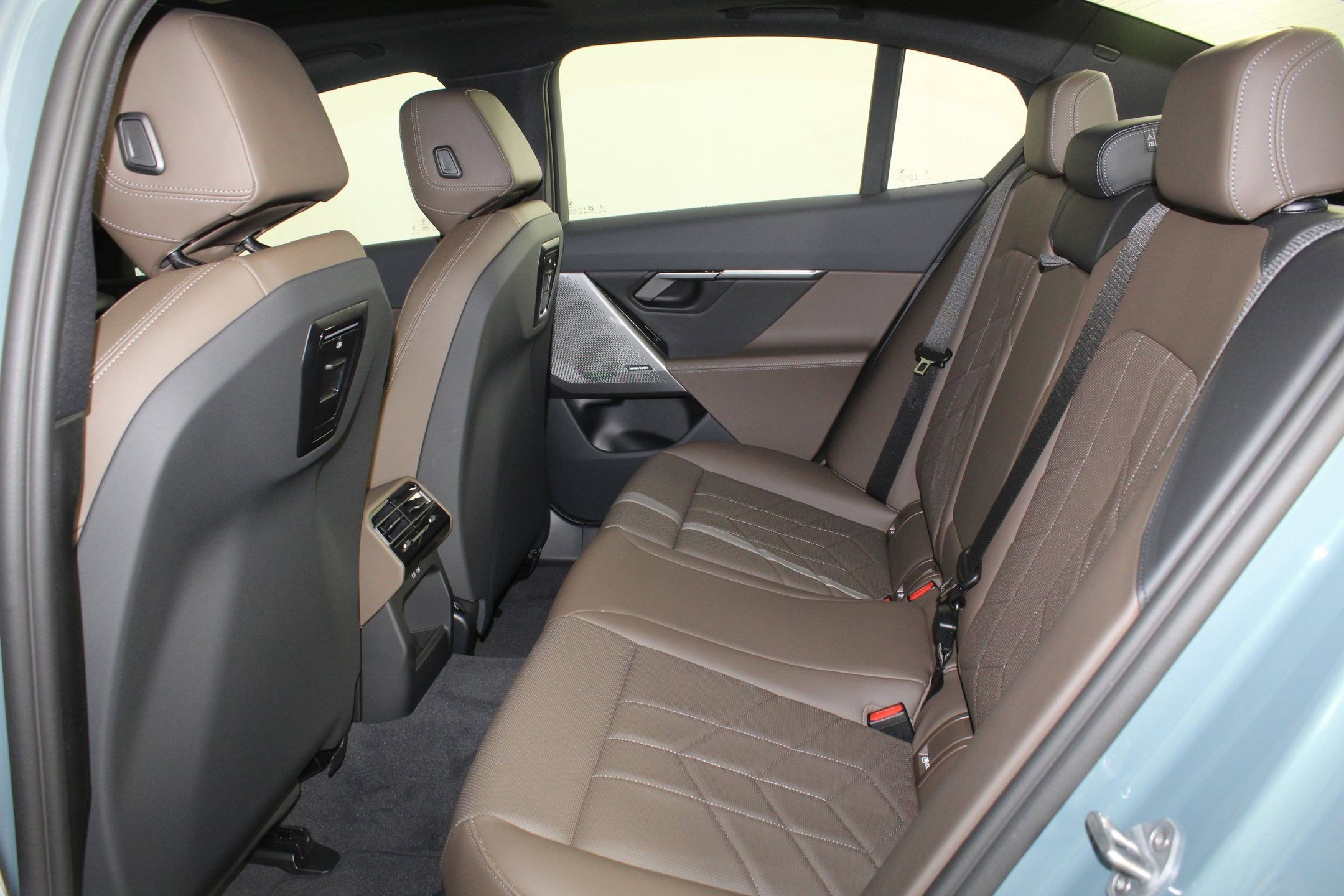 2026 BMW i5 40 - Photo 26