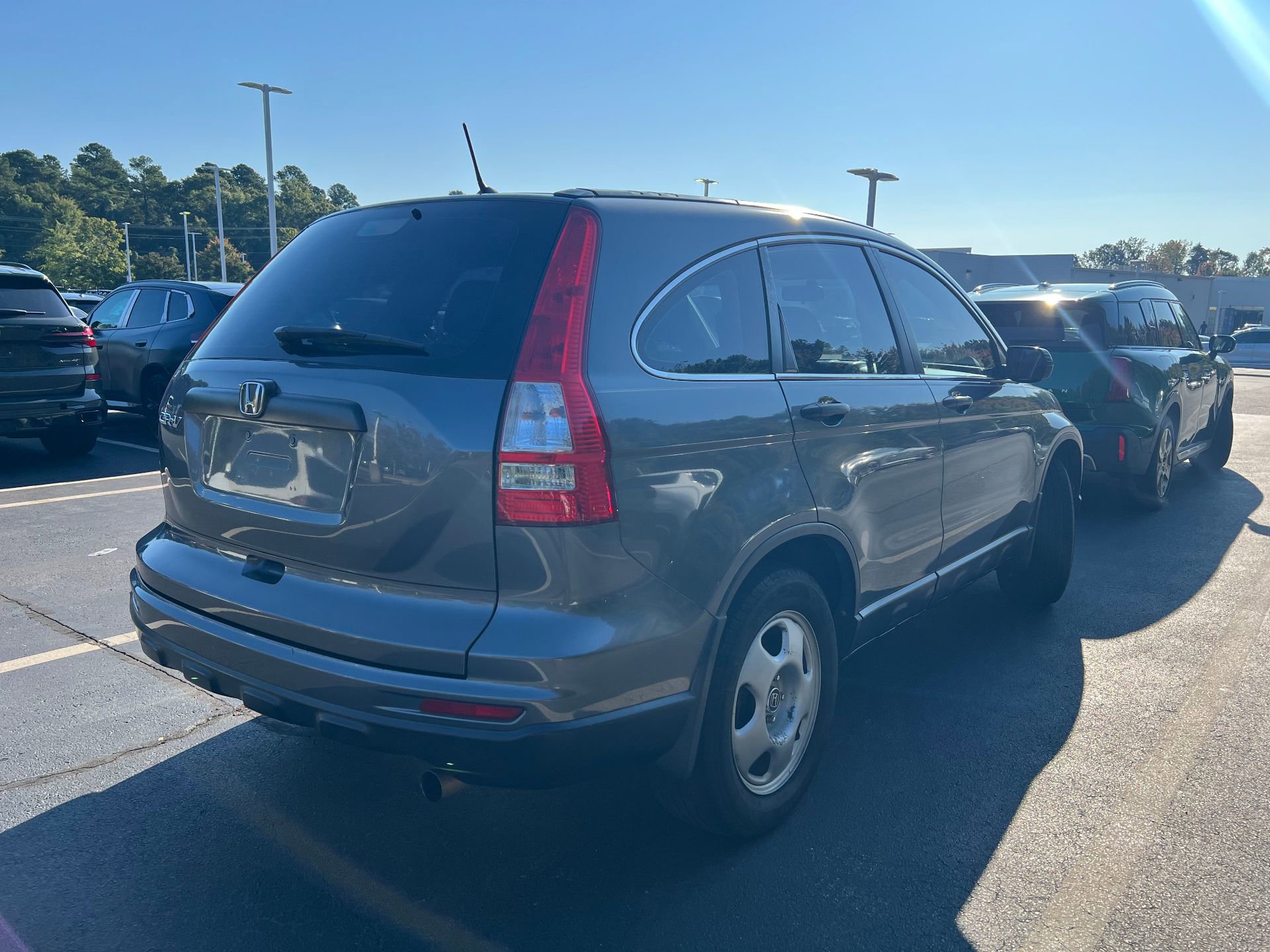 2010 Honda CR-V LX photo 4