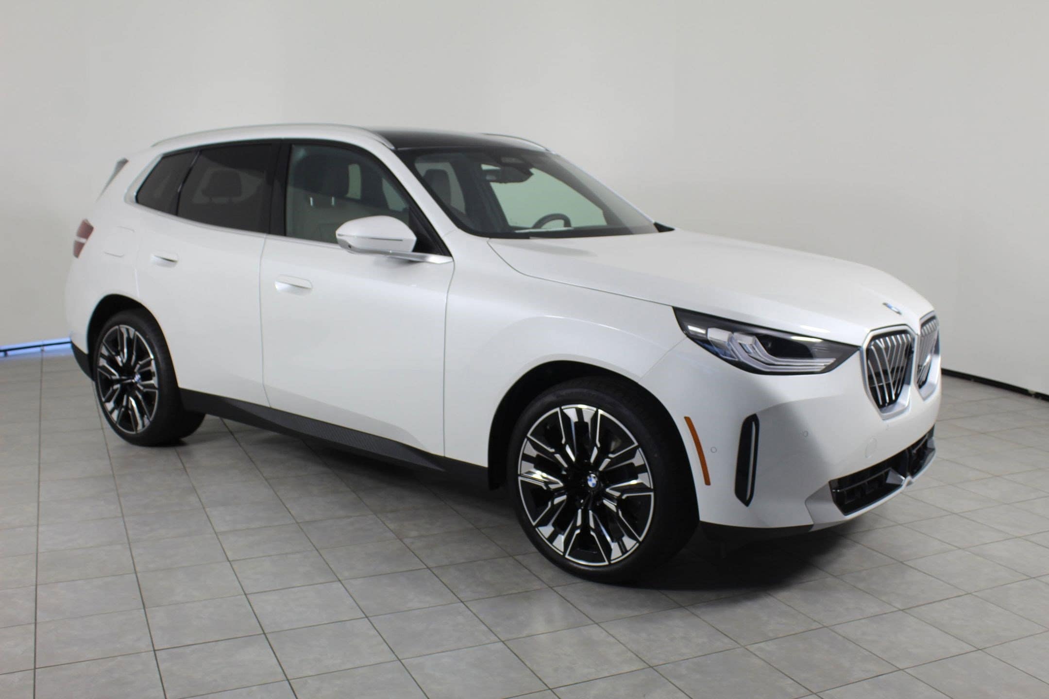 2026 BMW X3 30 - Photo 19