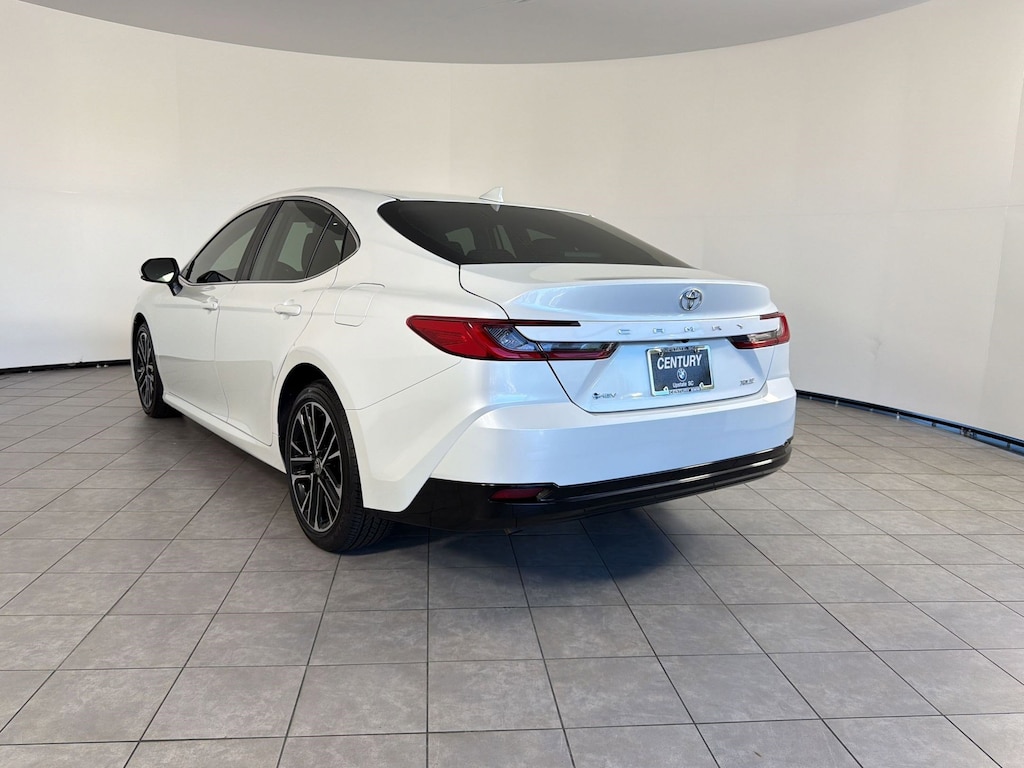 Used 2025 Toyota Camry XLE Sedan