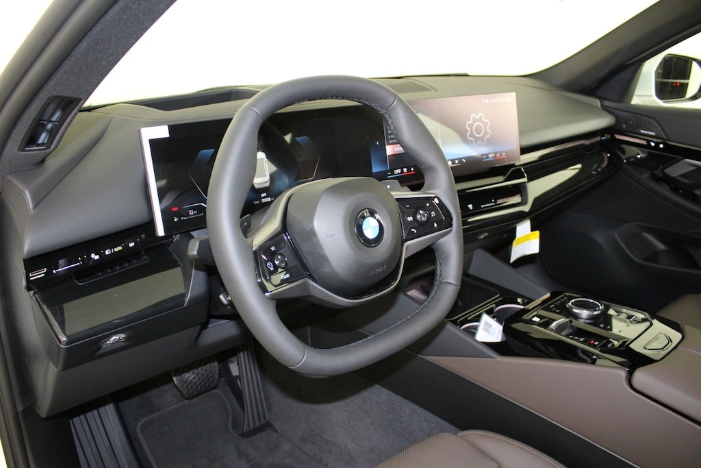 New 2026 BMW 530i xDrive Sedan
