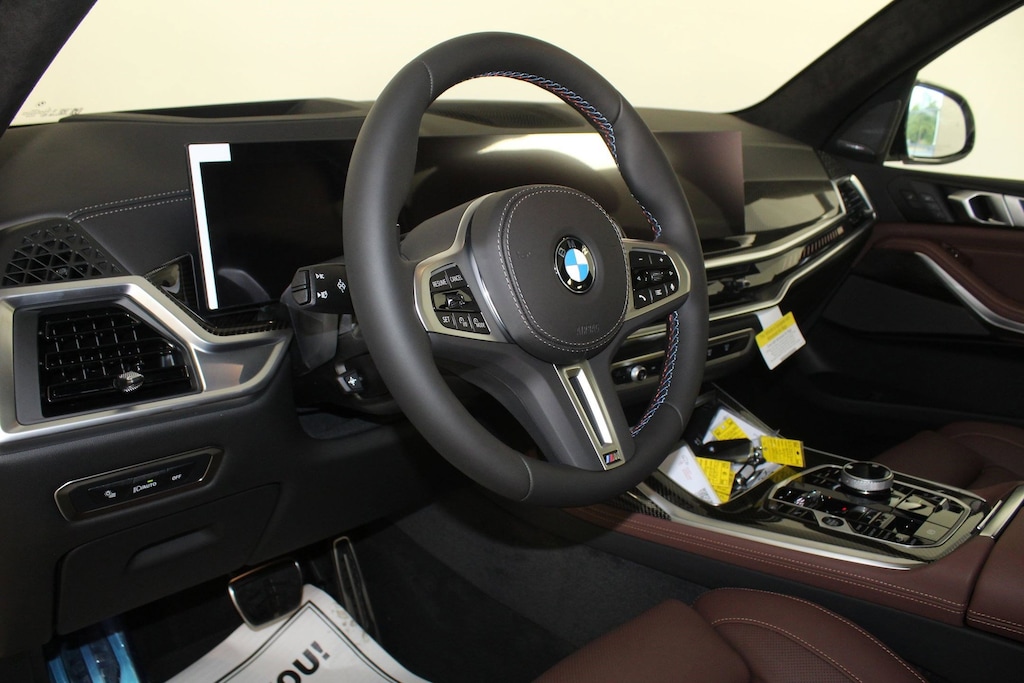 New 2026 BMW X7 M60i SUV