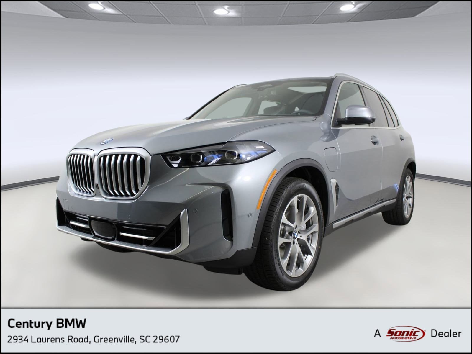 2026 BMW X5 50e's photo