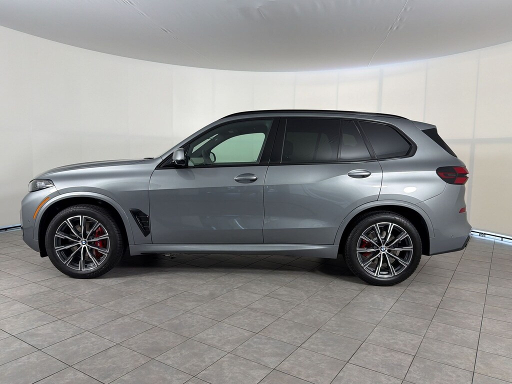 New 2026 BMW X5 xDrive40i SUV