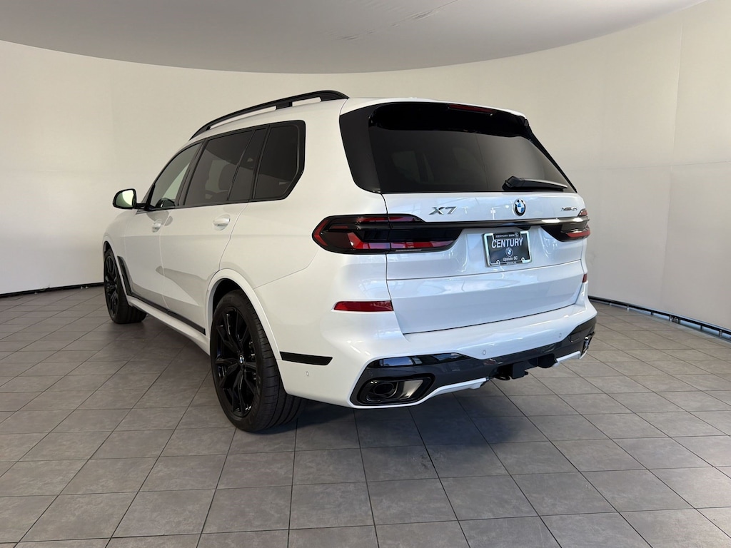 New 2027 BMW X7 xDrive40i SUV