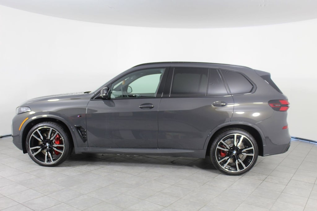 New 2026 BMW X5 M60i SUV