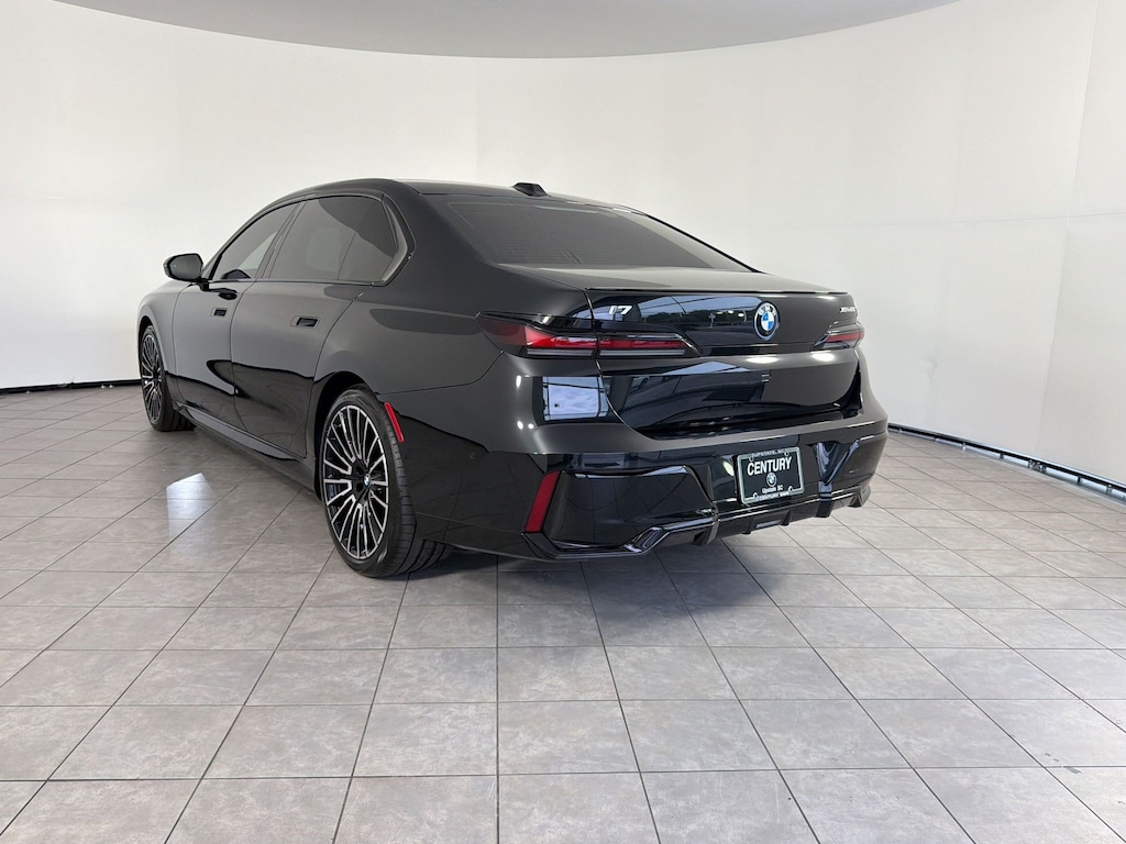 Used 2026 BMW i7 xDrive60 Sedan