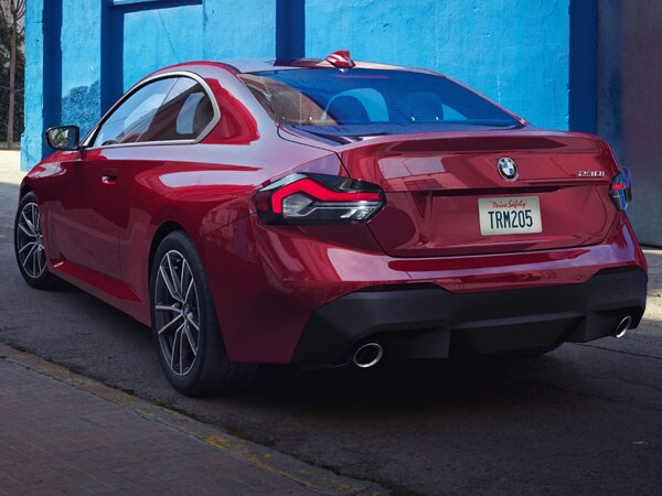 2022 BMW 2 Series Coupe Rear Angle
