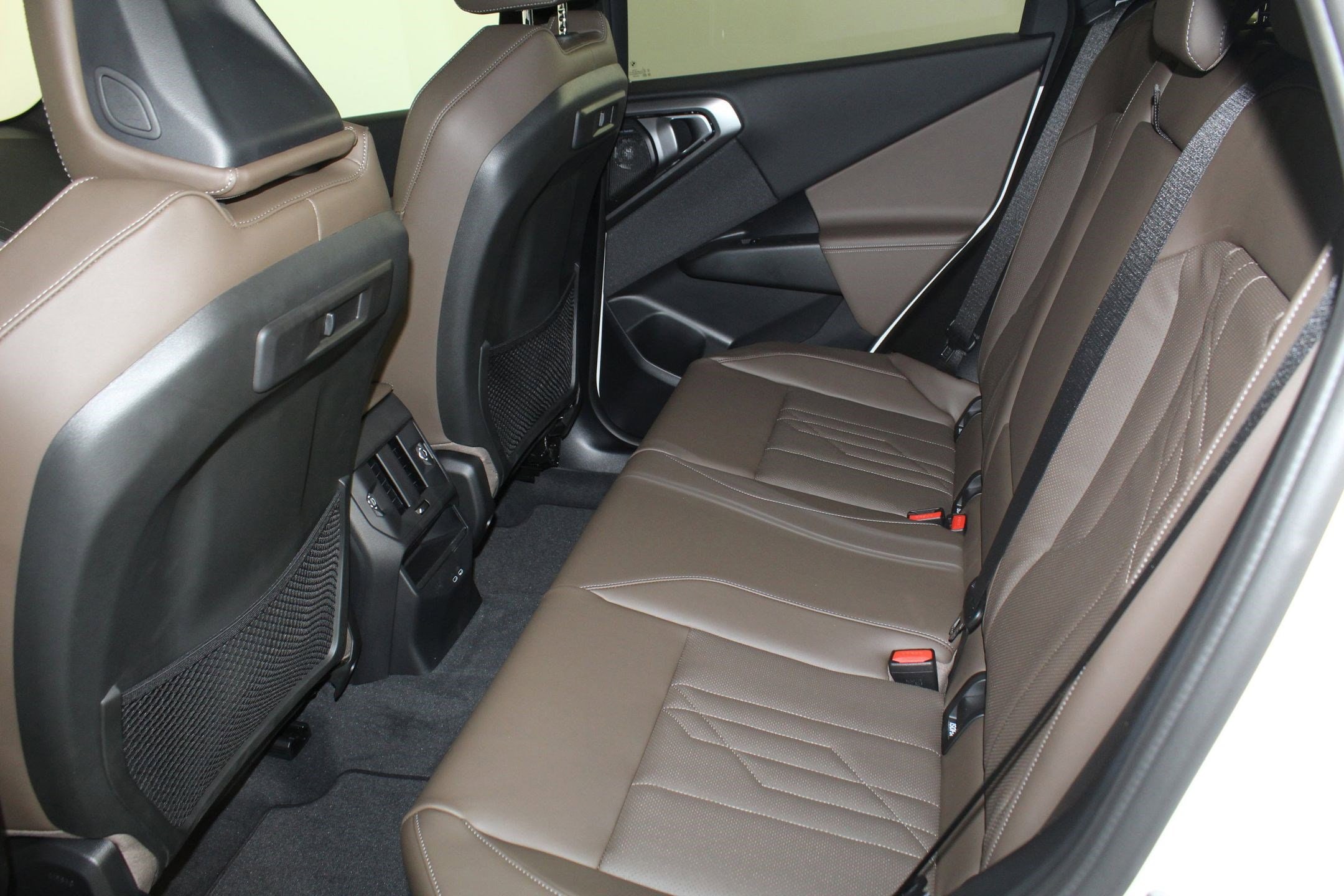 2026 BMW X3 30 - Photo 12