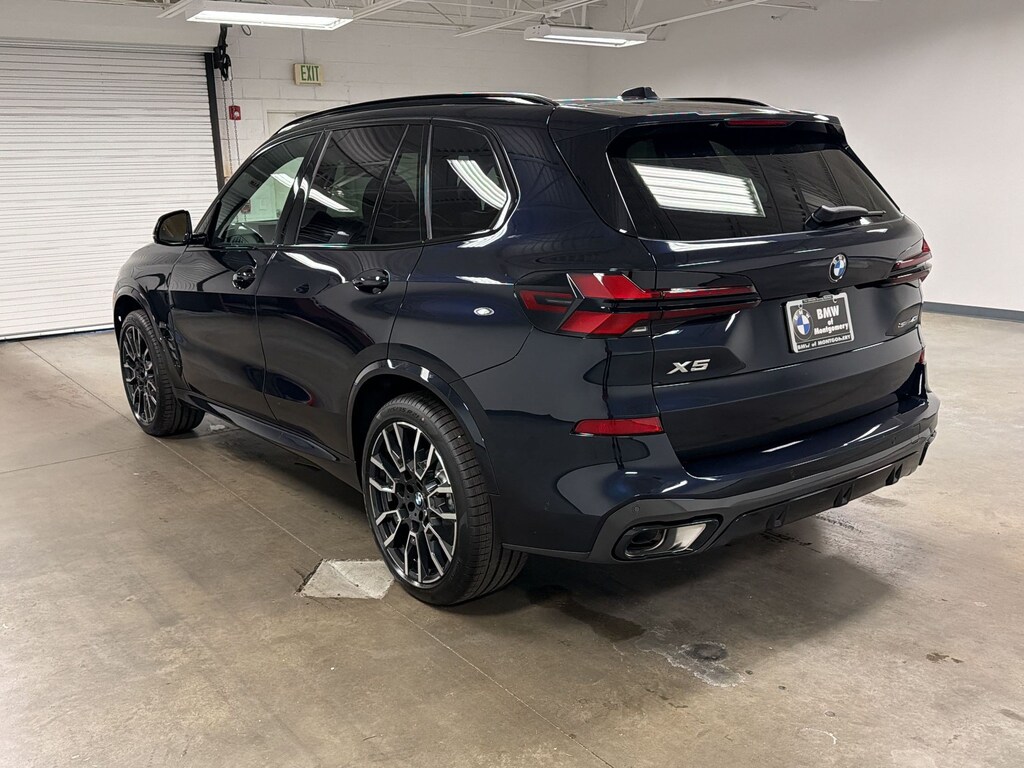 New 2026 BMW X5 sDrive40i SUV