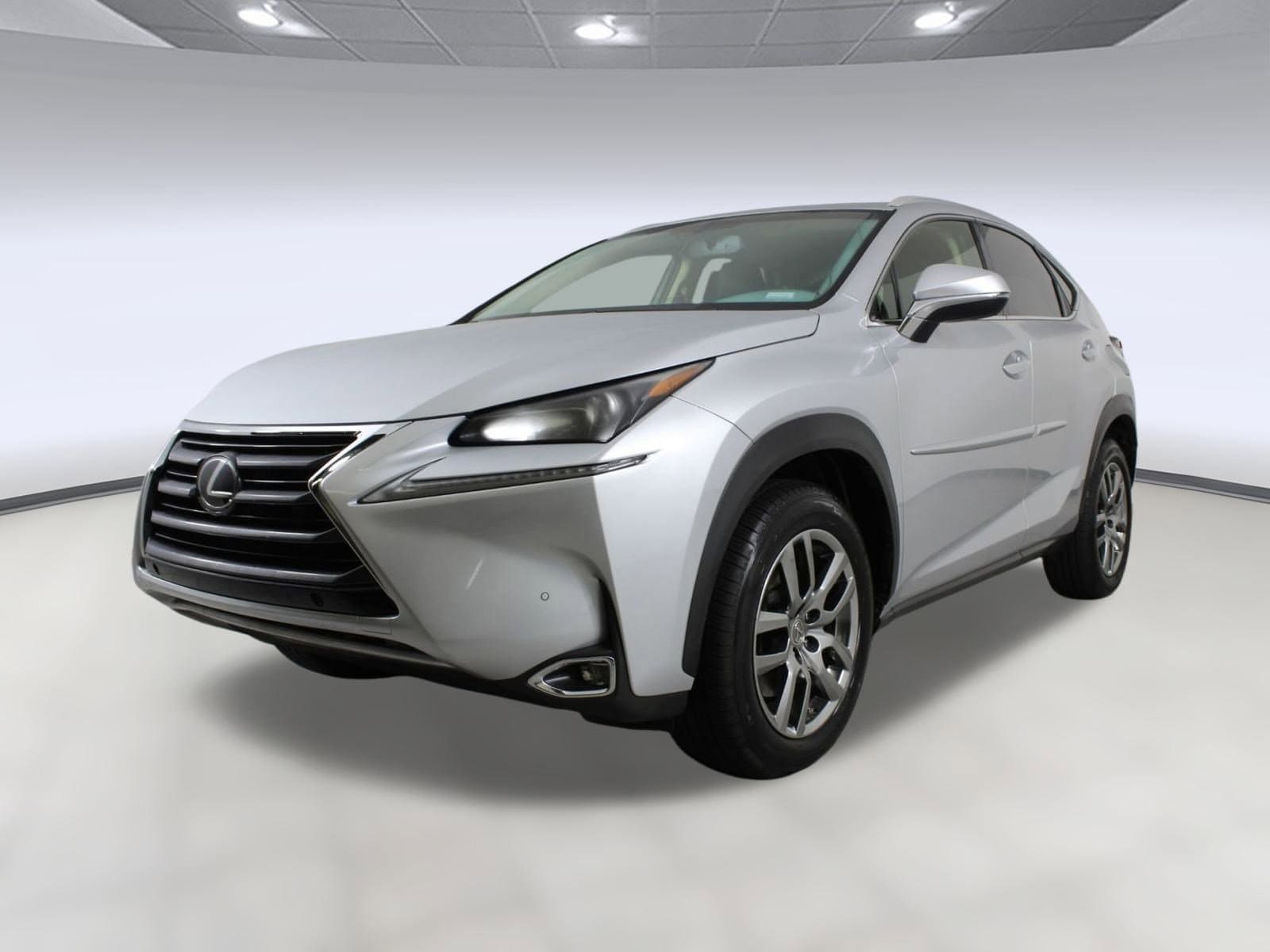 2016 Lexus NX 200t's photo