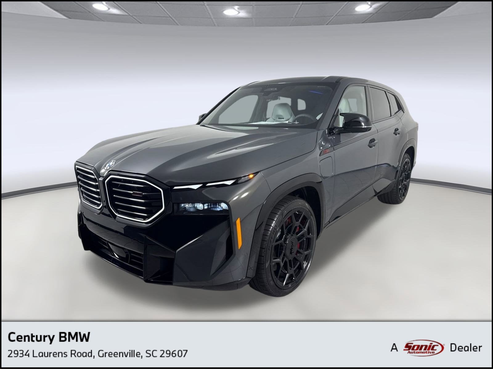 2026 BMW XM Base's photo