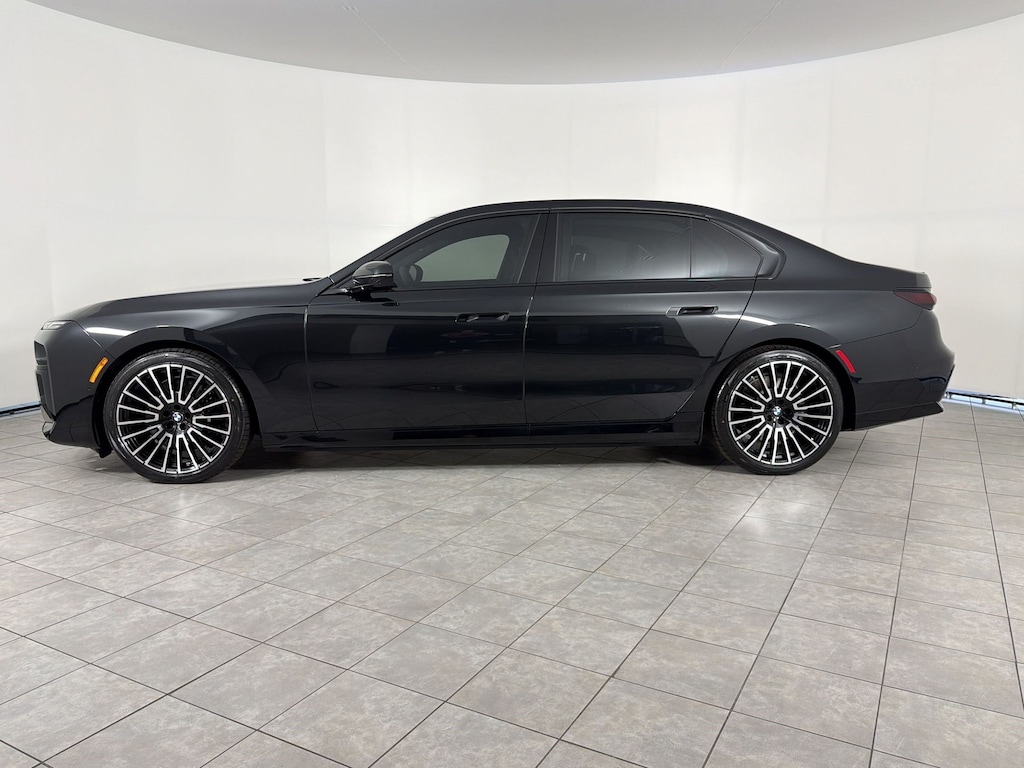Used 2026 BMW i7 xDrive60 Sedan