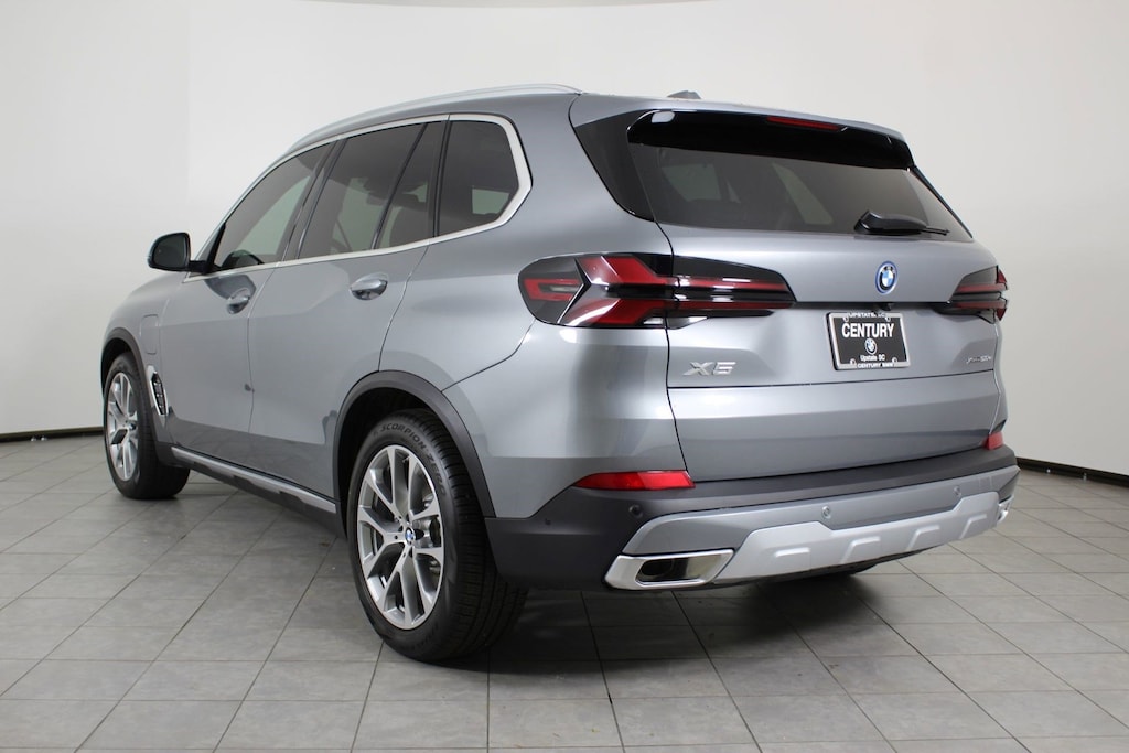 New 2026 BMW X5 PHEV xDrive50e SUV