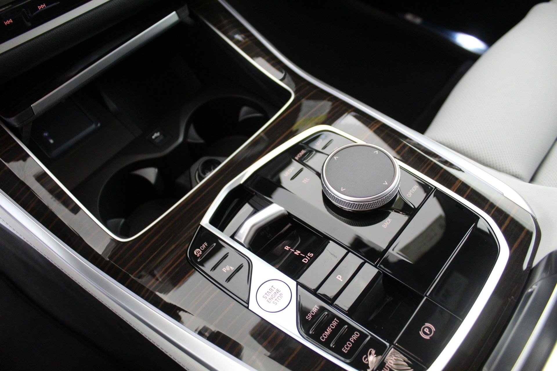 2026 BMW X5 40i - Photo 17