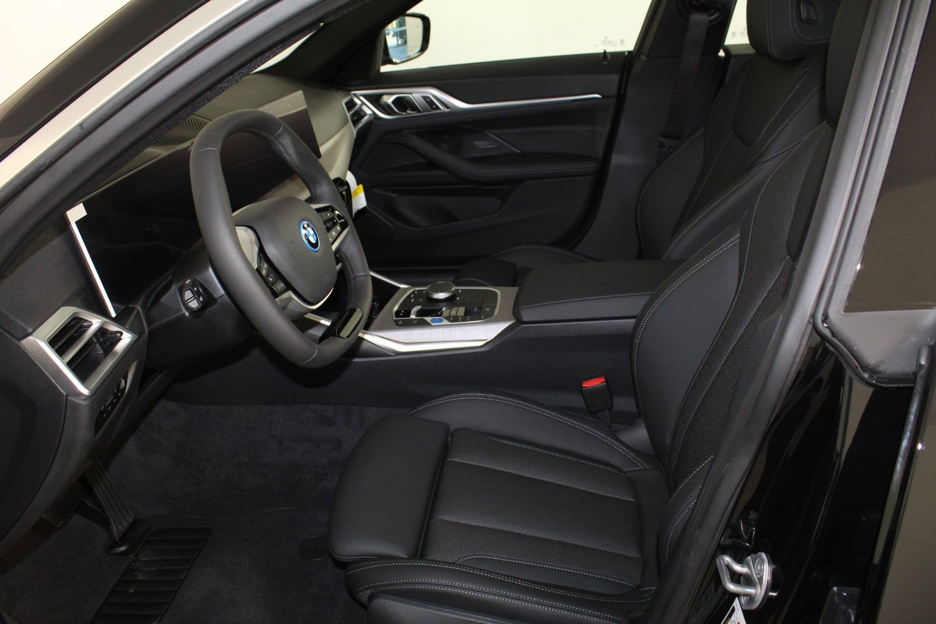 2025 Bmw i4 xDrive40 photo 4