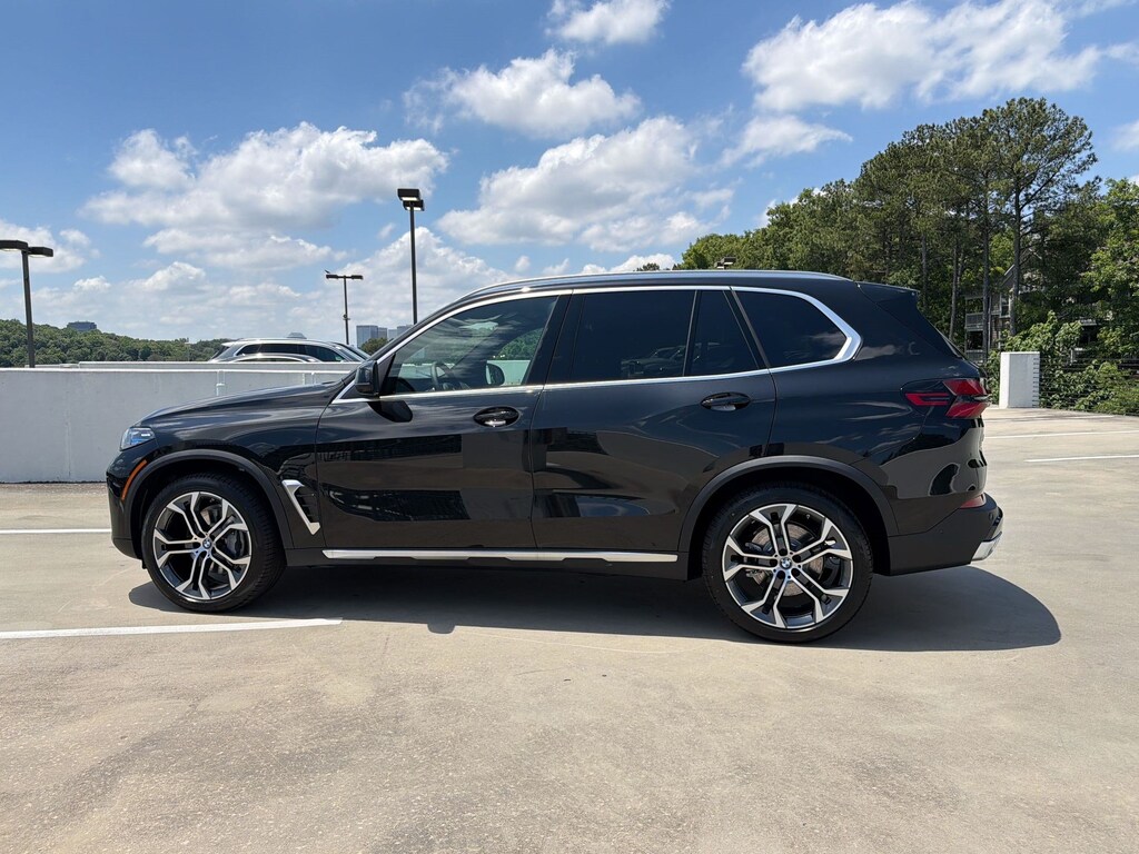 New 2026 BMW X5 xDrive40i SUV