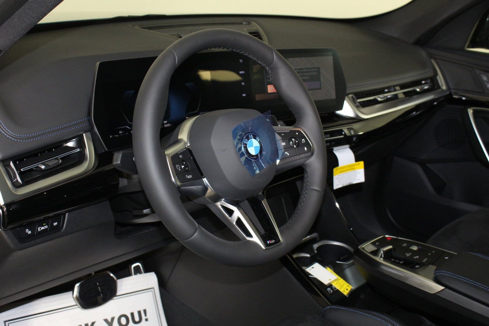 2025 Bmw X1 XDrive28i photo 3
