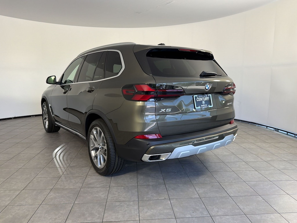 New 2026 BMW X5 xDrive40i SUV