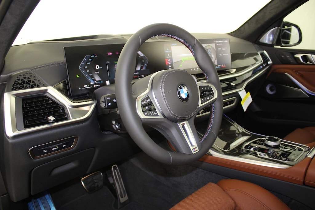 New 2026 BMW X7 M60i SUV