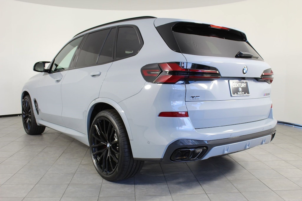 New 2026 BMW X5 M60i SUV