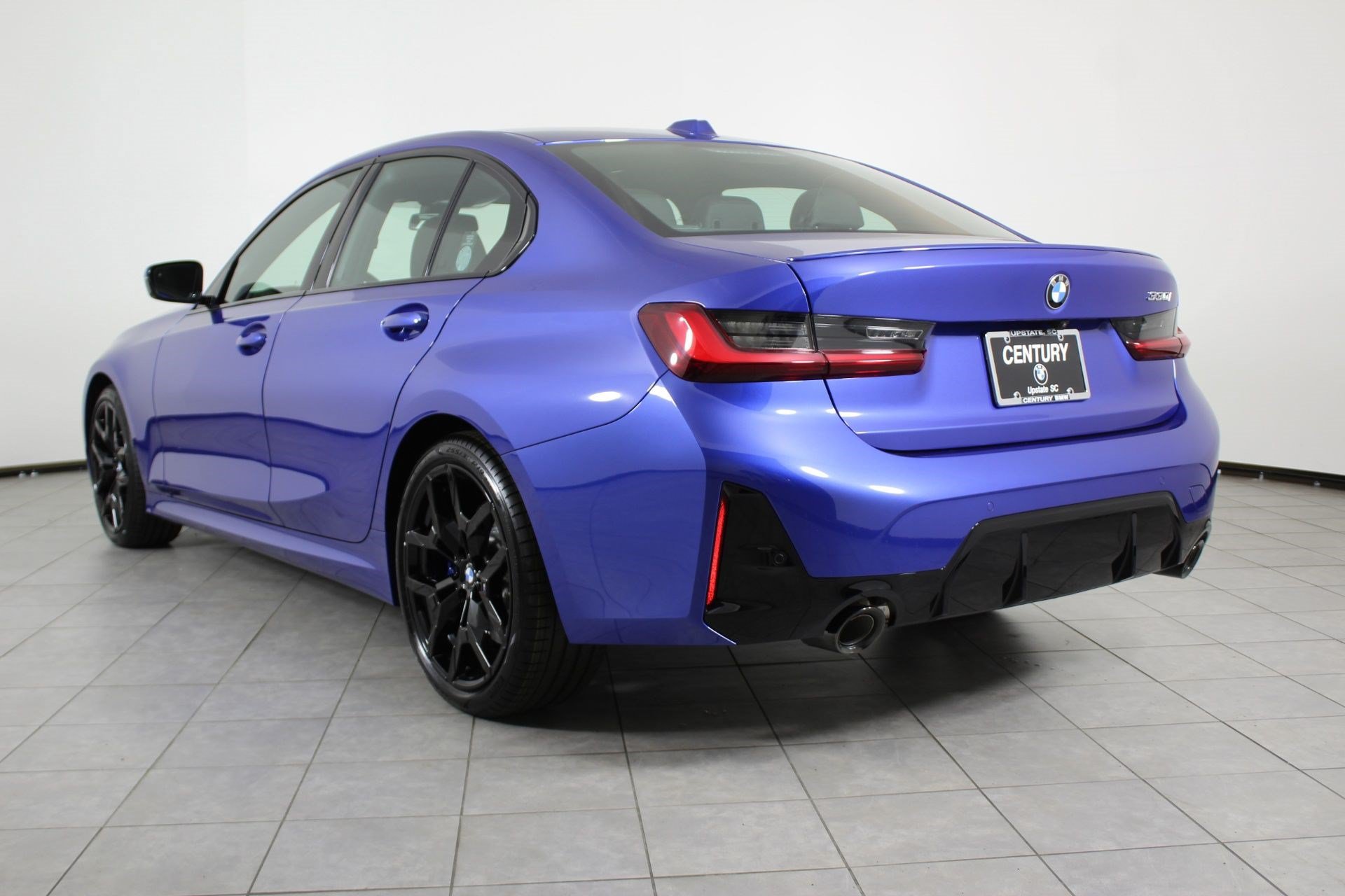 2026 BMW 3 Series 330i - Photo 3