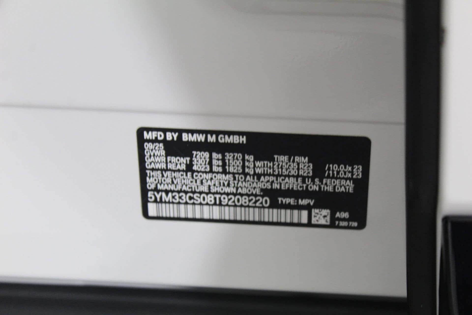 2026 BMW XM Base - Photo 18