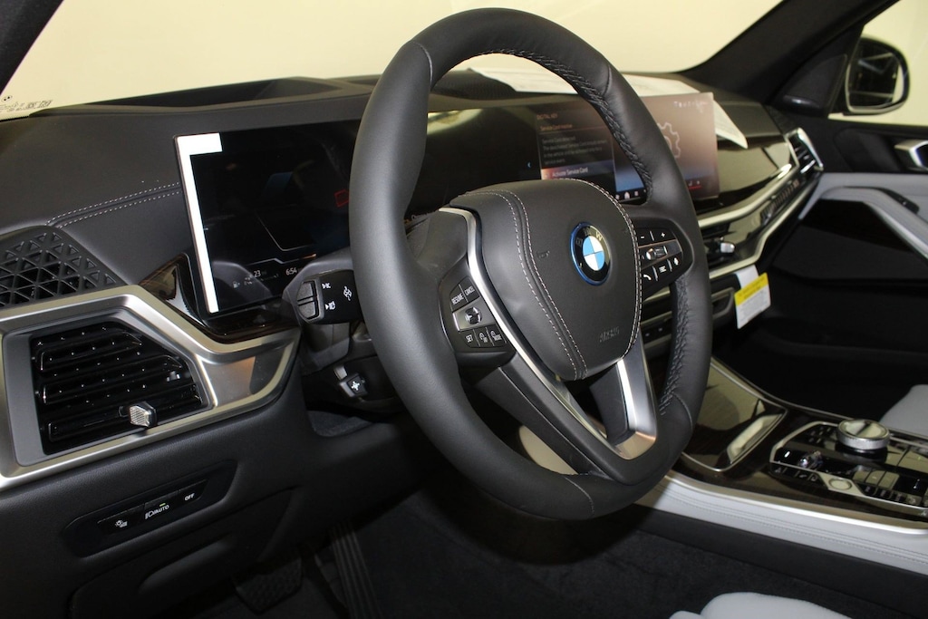 New 2026 BMW X5 PHEV xDrive50e SUV