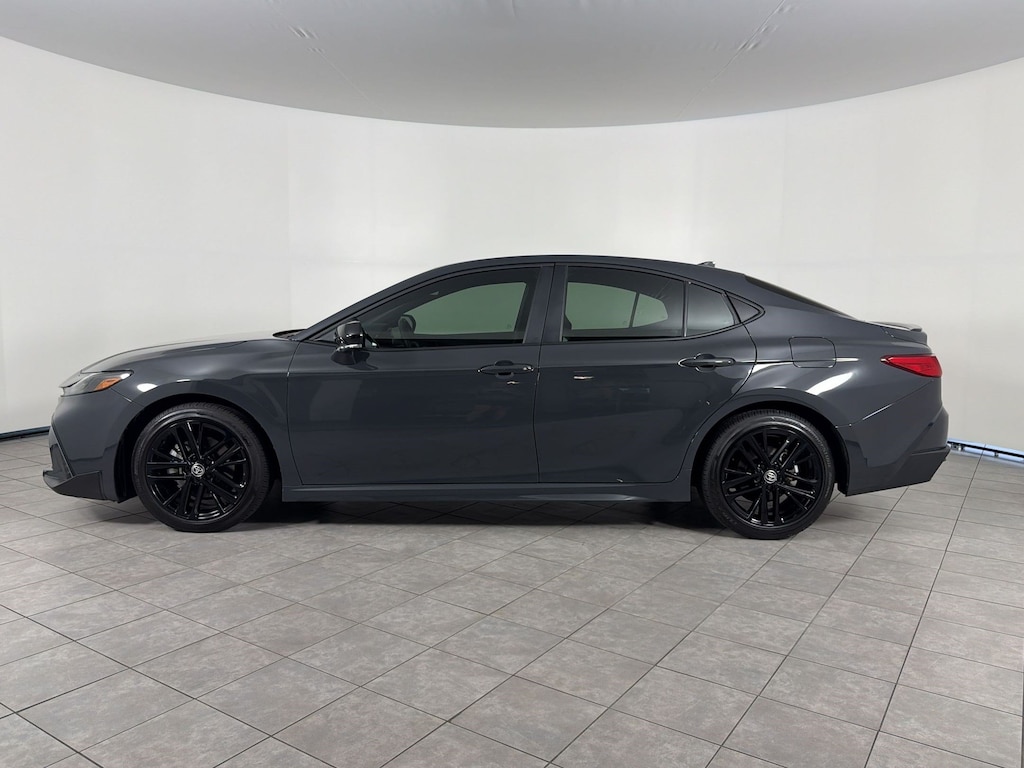 Used 2026 Toyota Camry SE Sedan