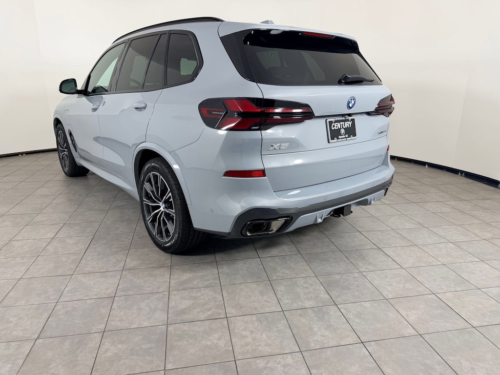 New 2026 BMW X5 PHEV xDrive50e SUV