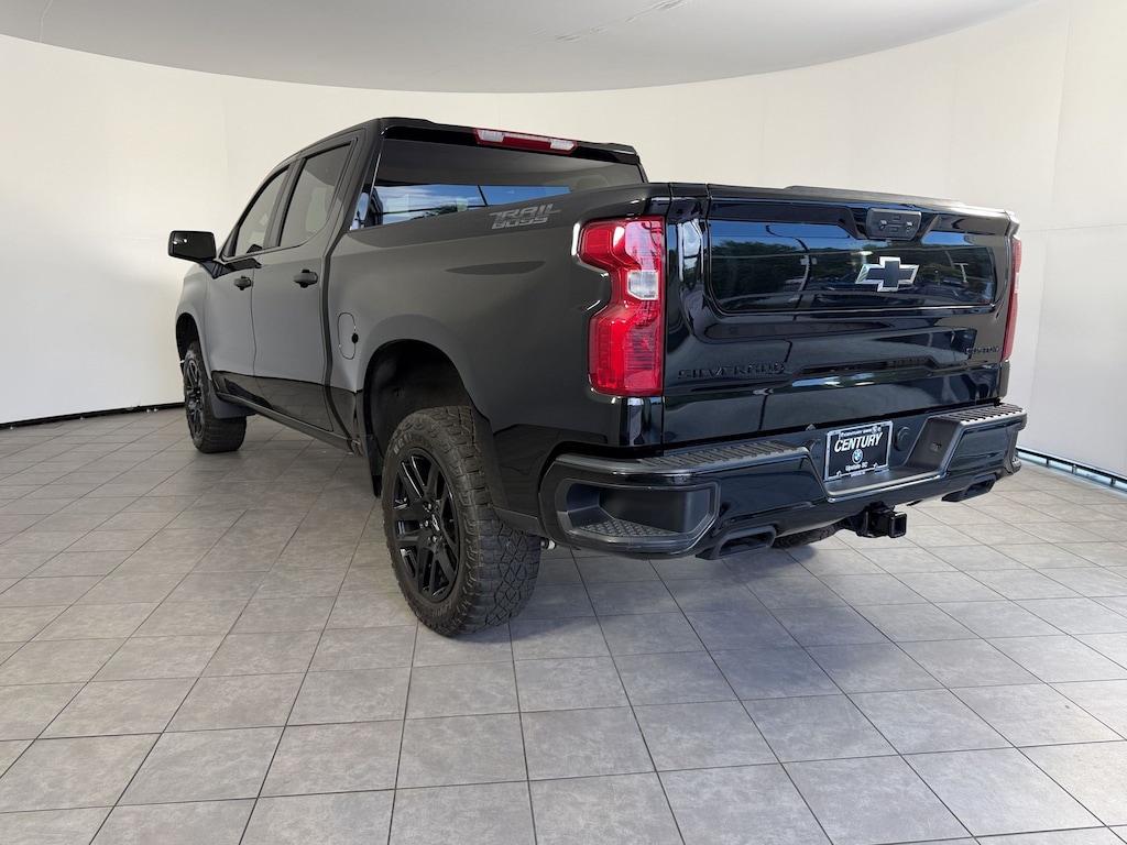 Used 2026 Chevrolet Silverado 1500 Custom Trail Boss Truck Crew Cab