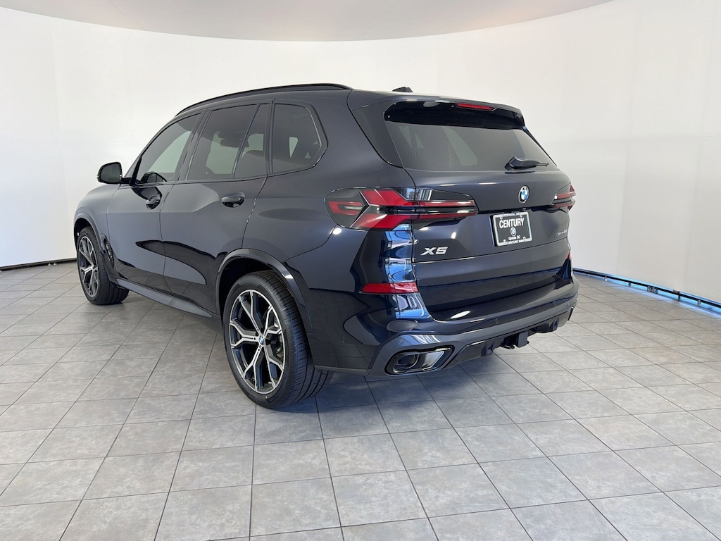 New 2026 BMW X5 sDrive40i SUV