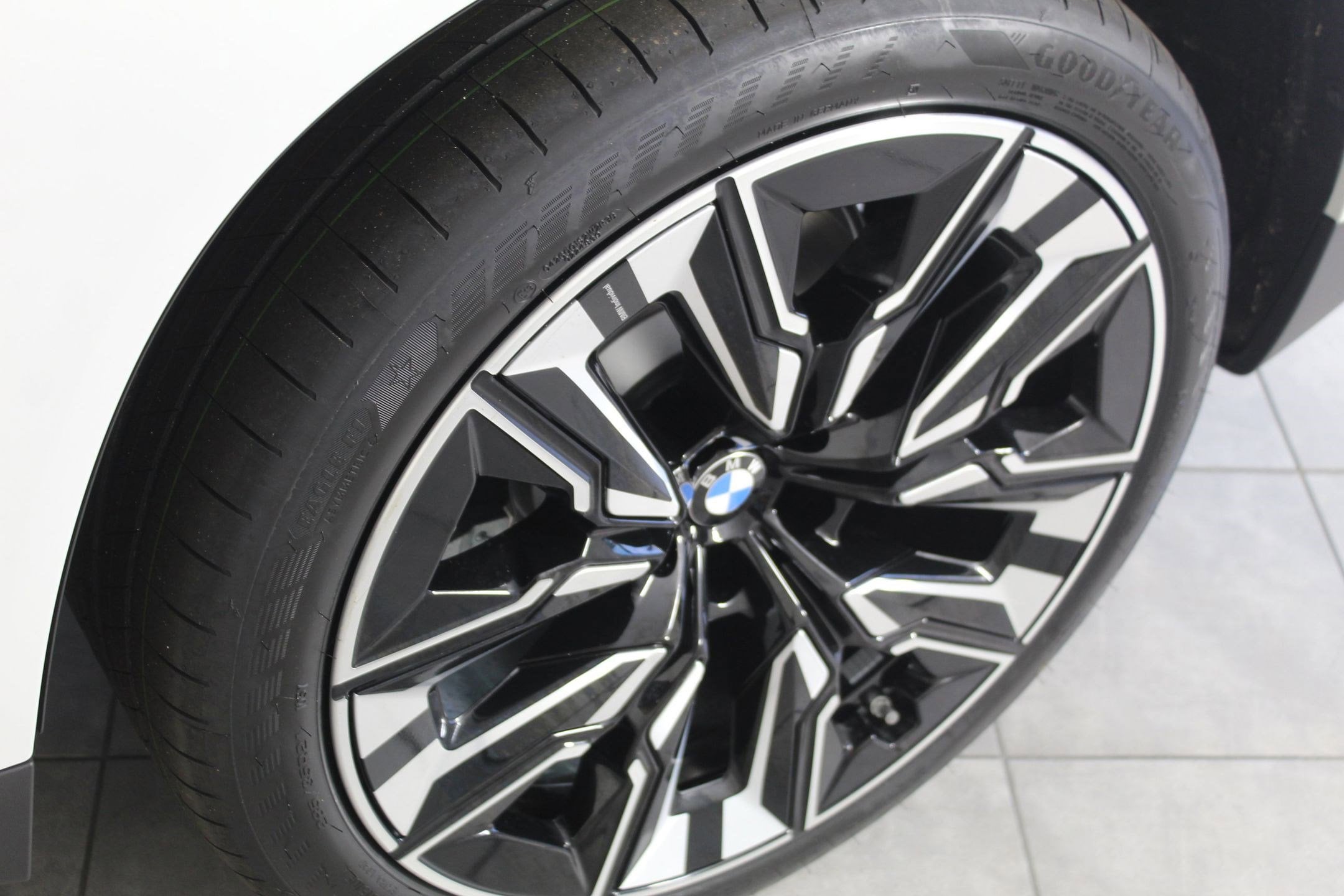 2026 BMW X3 30 - Photo 22