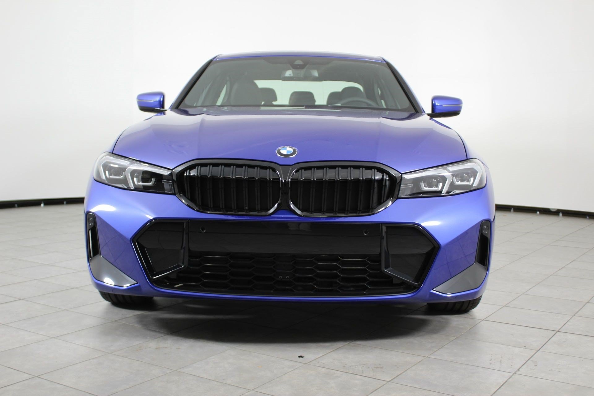 2026 BMW 3 Series 330i - Photo 6