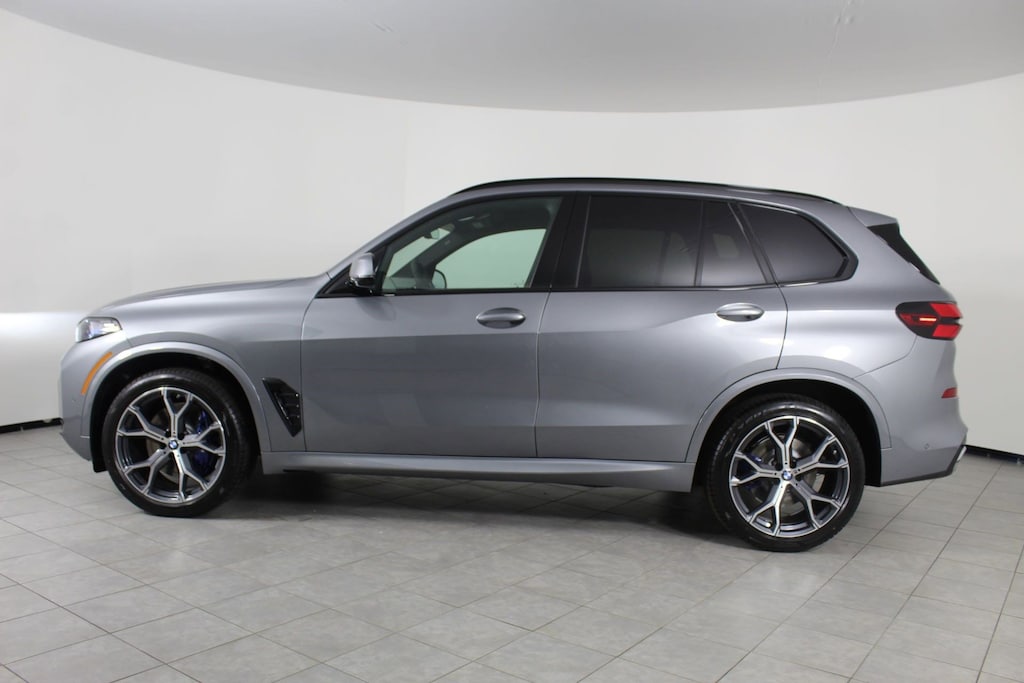 New 2026 BMW X5 xDrive40i SUV
