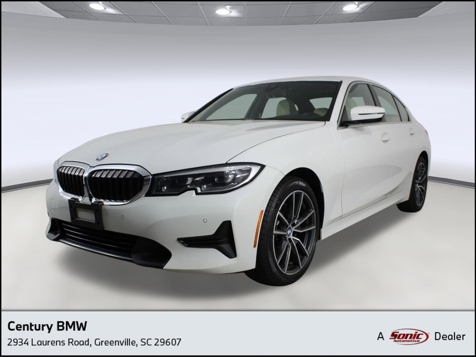 2020 BMW 3 Series 330i's photo