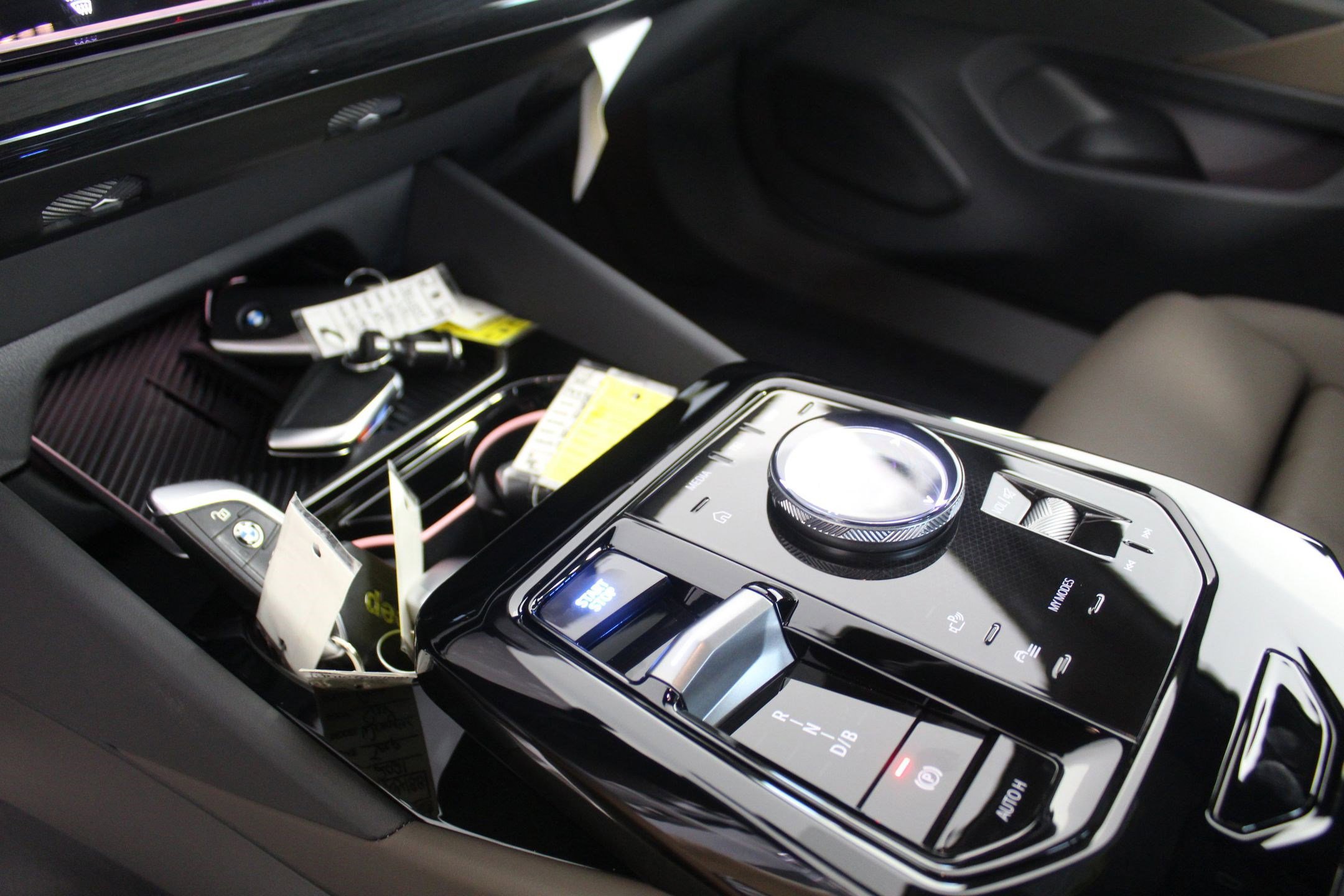 2026 BMW i5 40 - Photo 16