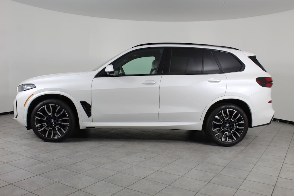 New 2026 BMW X5 xDrive40i SUV