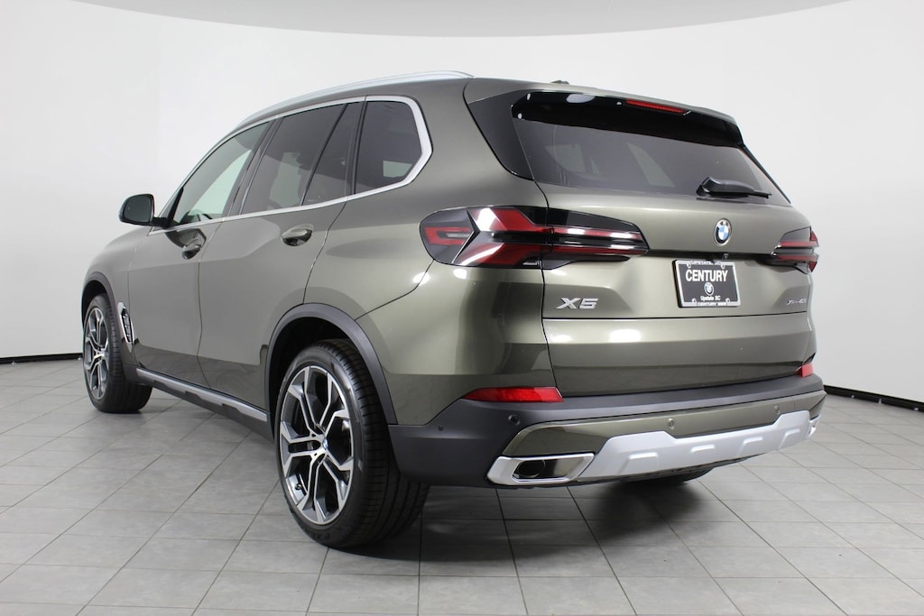 New 2026 BMW X5 xDrive40i SUV