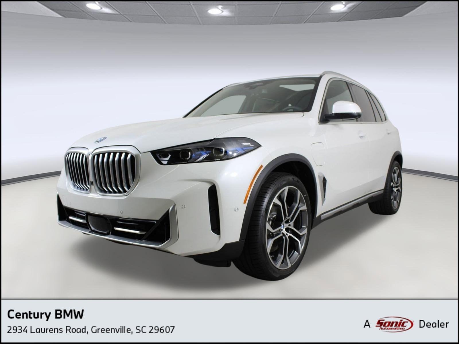 2026 BMW X5 50e's photo