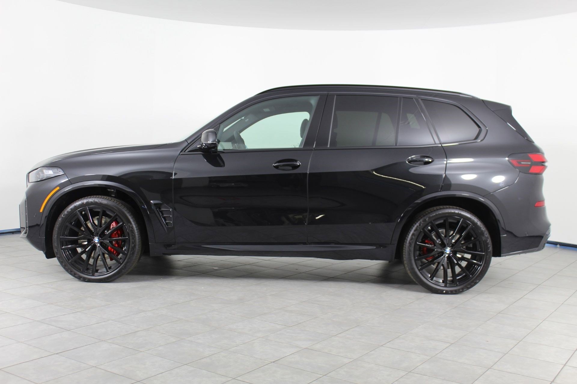 2026 Bmw X5 xDrive40i photo 2