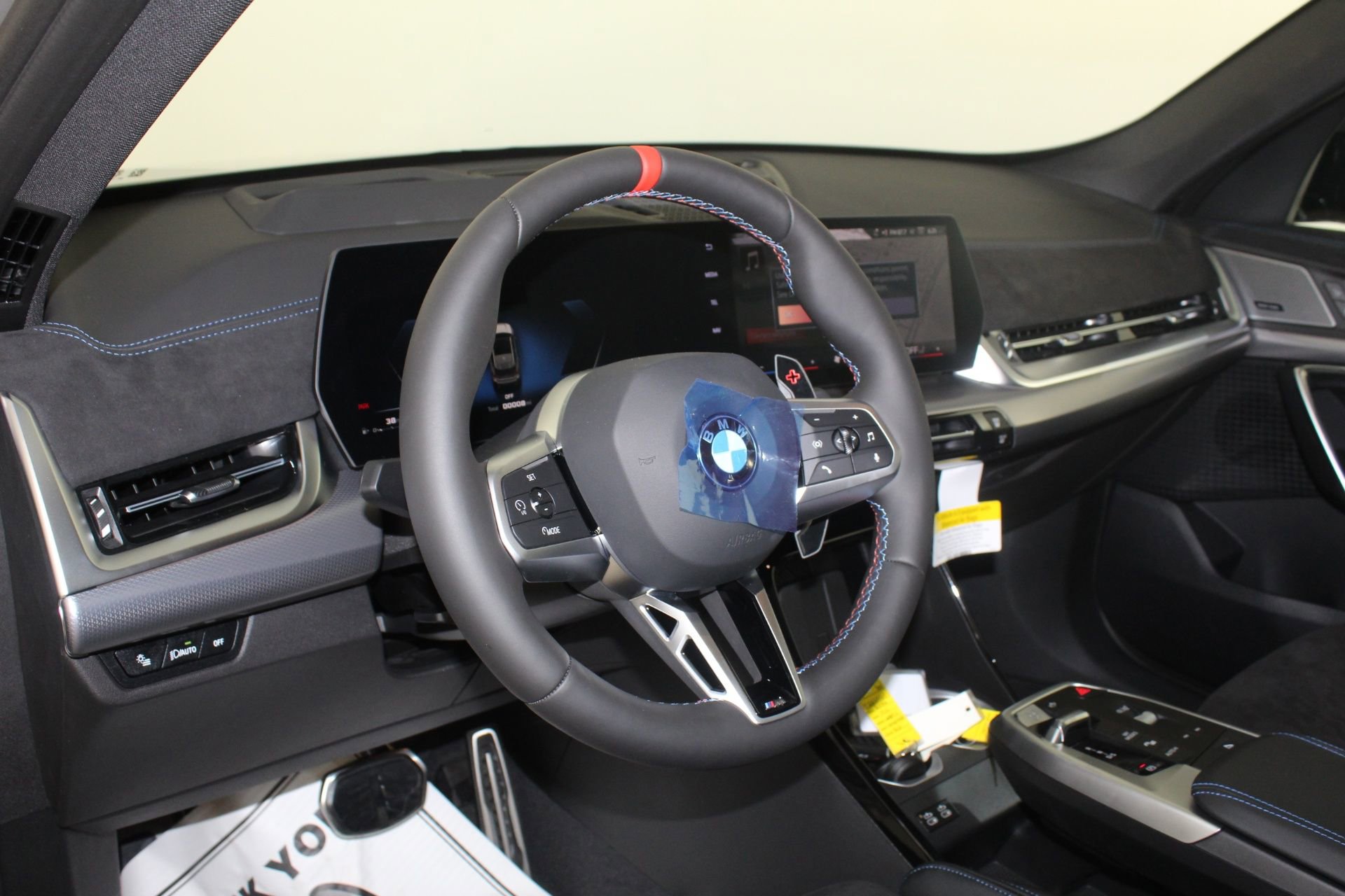 2026 Bmw X1 M35i photo 4