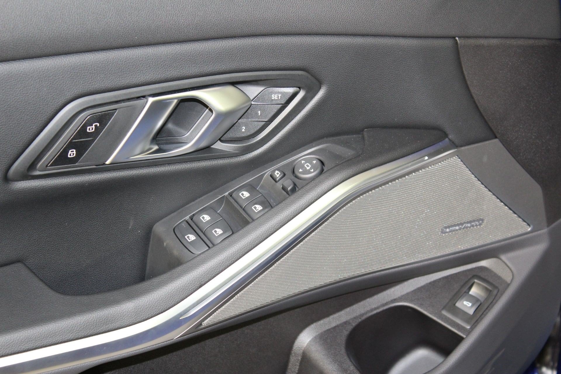 2026 BMW 3 Series 330i - Photo 22